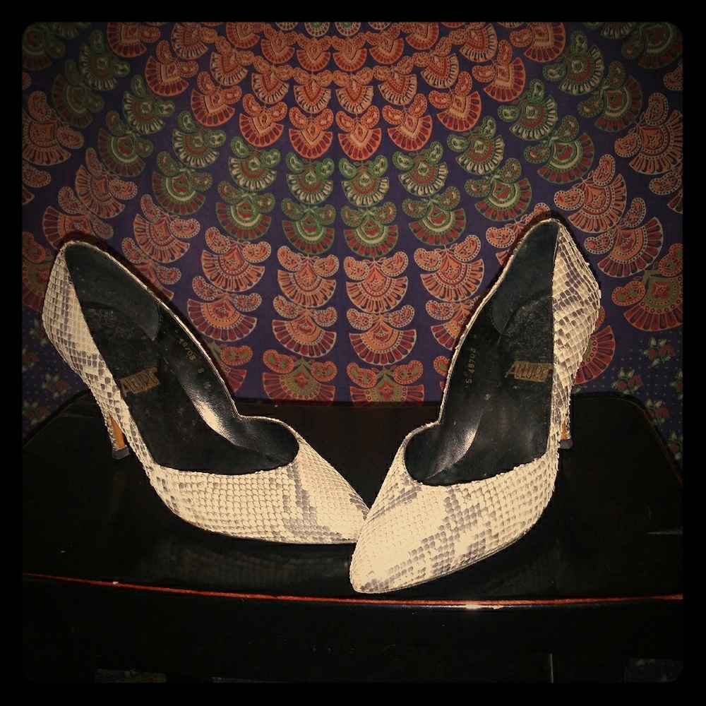 Snakeskin Kitten Heels Allure
